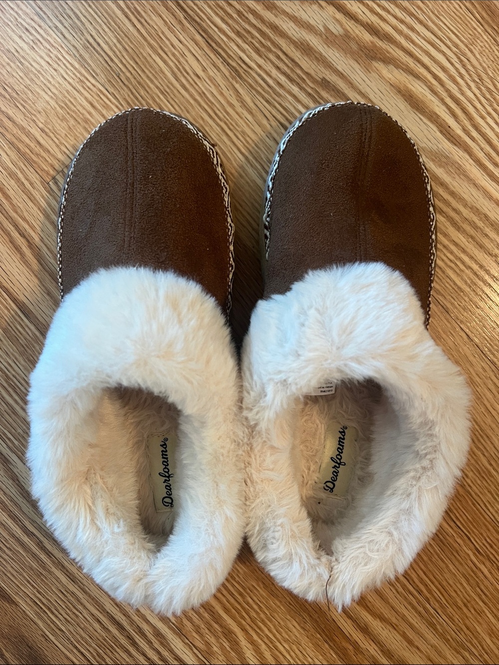 dearfoams Kids Brown Slip-On Moccasin Slippers with Cream Faux Shearling